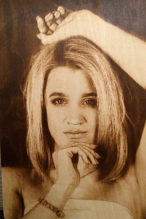 For YOU Unique wood burning portrait with soul โa true masterpiece on wood. (NOT a LASER )Order now and delight your loved ones with a one-of-a-kind gift!